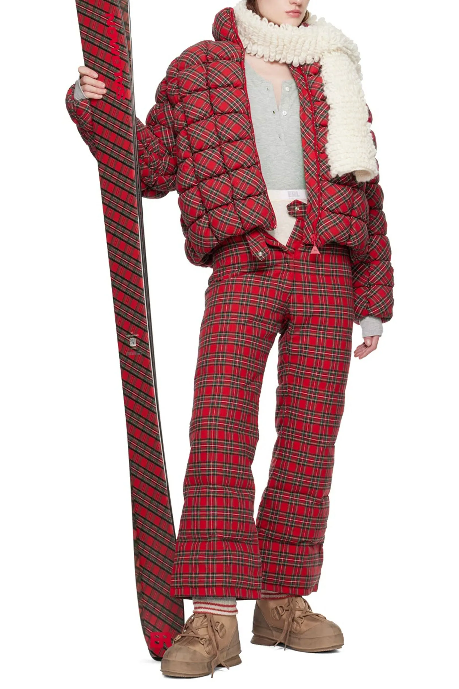Red Salomon Edition Plaid QST 92 Skis