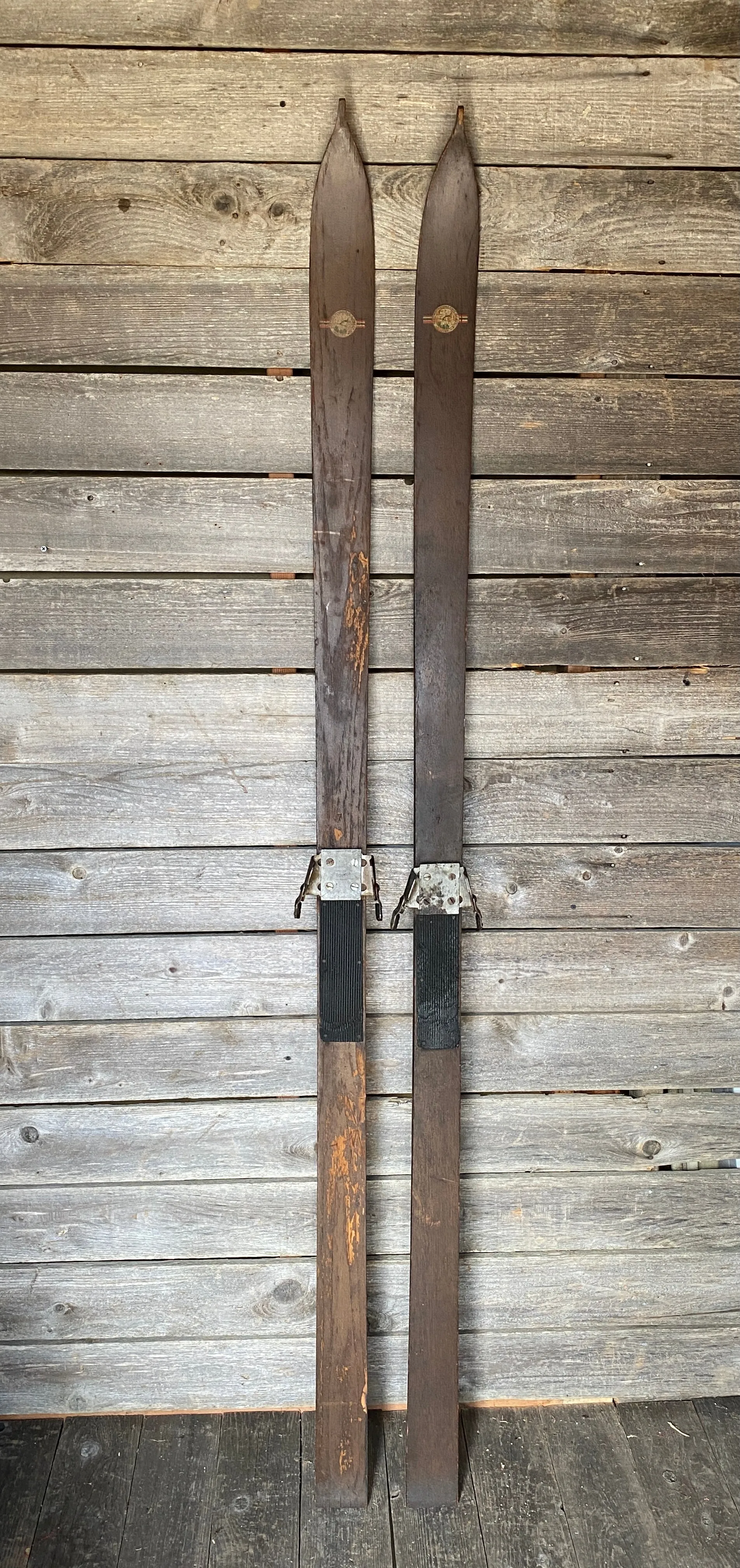 Vintage Dartmouth Wood Skis